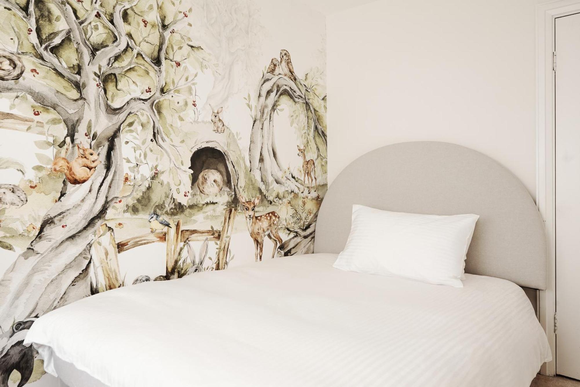 Apartment Relax & Recharge At Cozy Paddington, King Bed
