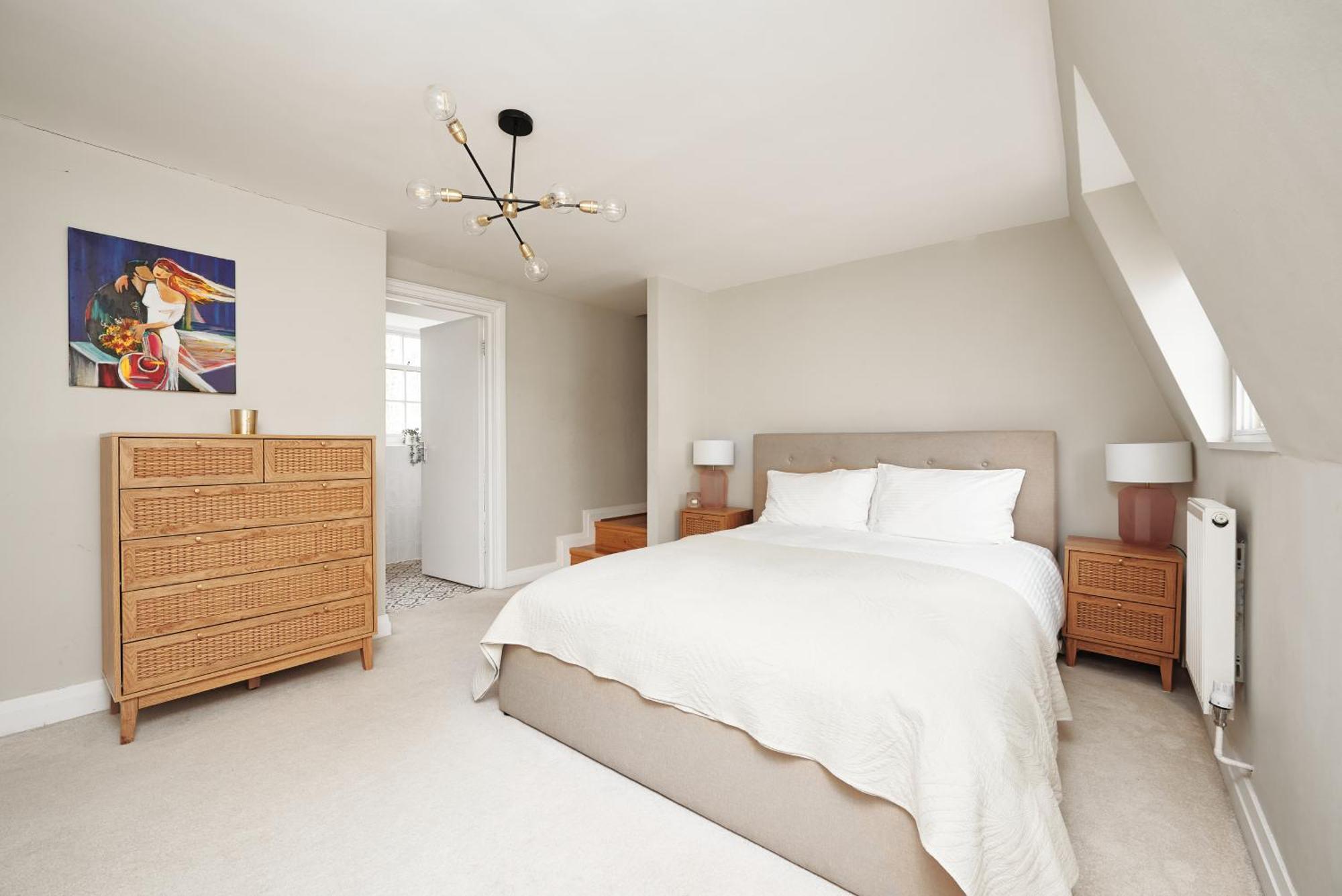 Apartment Relax & Recharge At Cozy Paddington, King Bed London