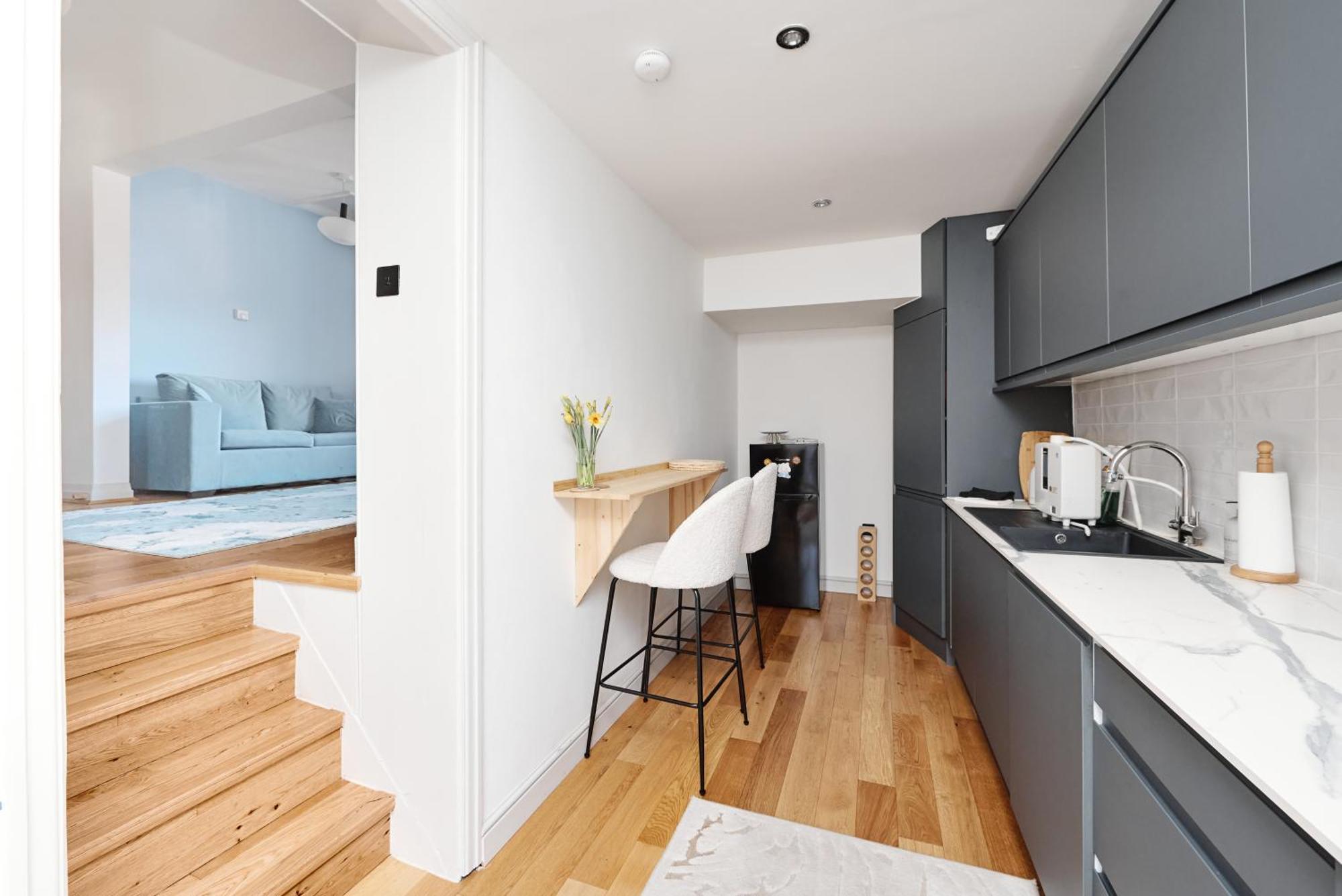 Apartment Relax & Recharge At Cozy Paddington, King Bed *