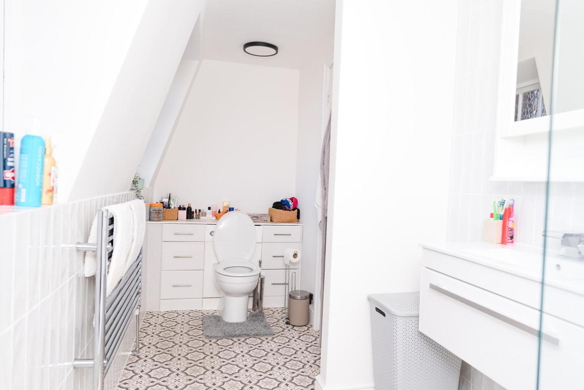 Relax & Recharge At Cozy Paddington, King Bed Londra